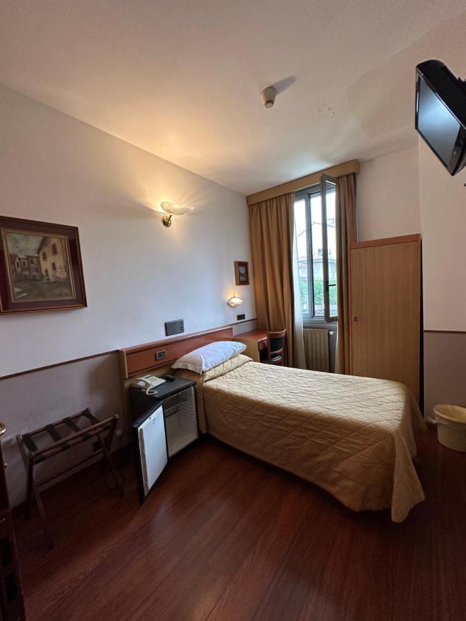 Hotel Aspromonte Milán Exteriér fotografie
