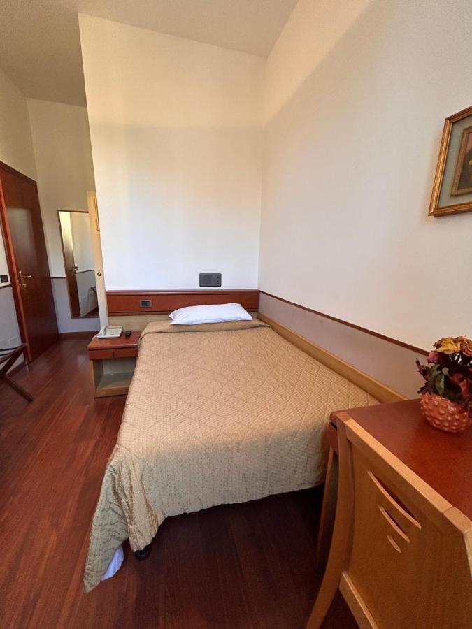 Hotel Aspromonte Milán Exteriér fotografie