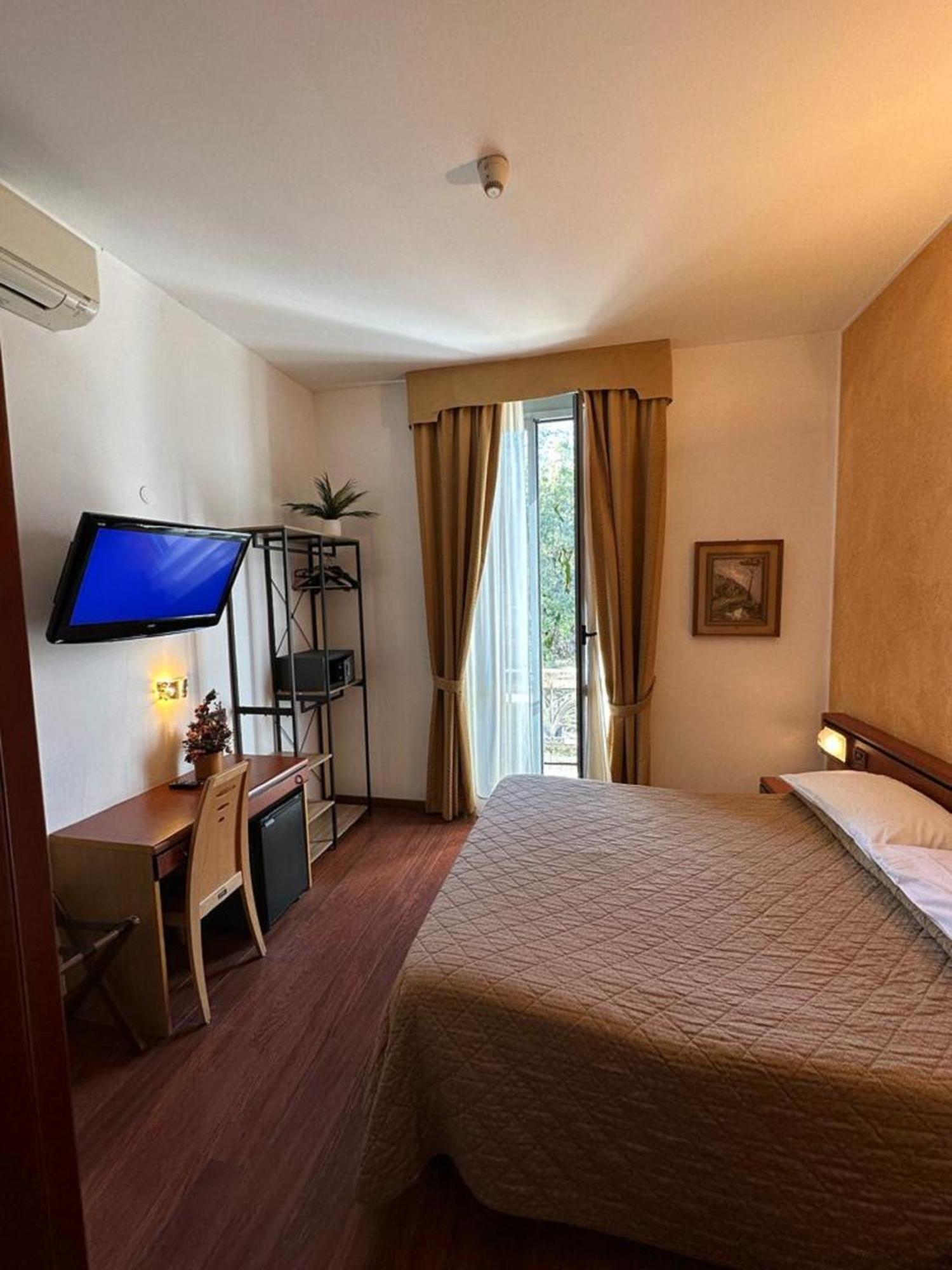 Hotel Aspromonte Milán Exteriér fotografie